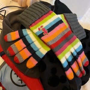 Disney Mickey Mouse gloves